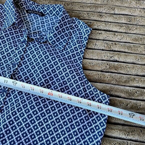 🎉5 for $45 🎉 Zac Rachel Top Blouse Shirt Size XL Navy - Picture 8 of 9
